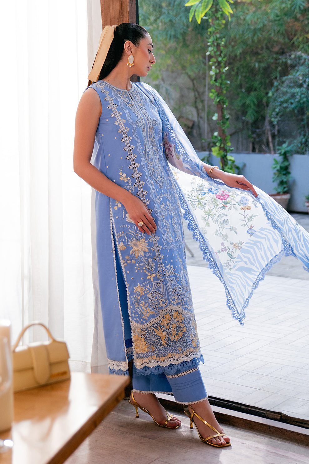 NEESHAY SYMPHONY INDIGO